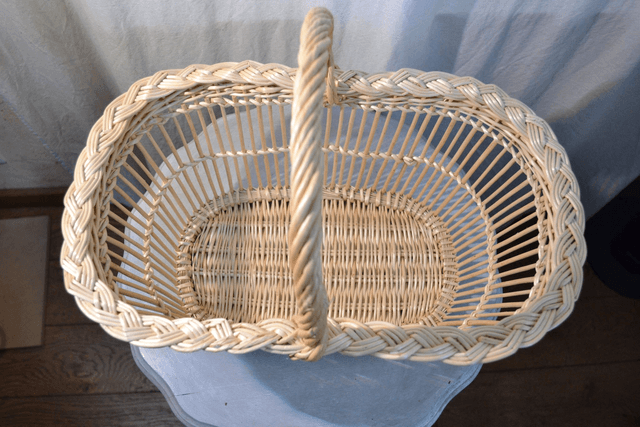 Panier à fraise en osier blanc 